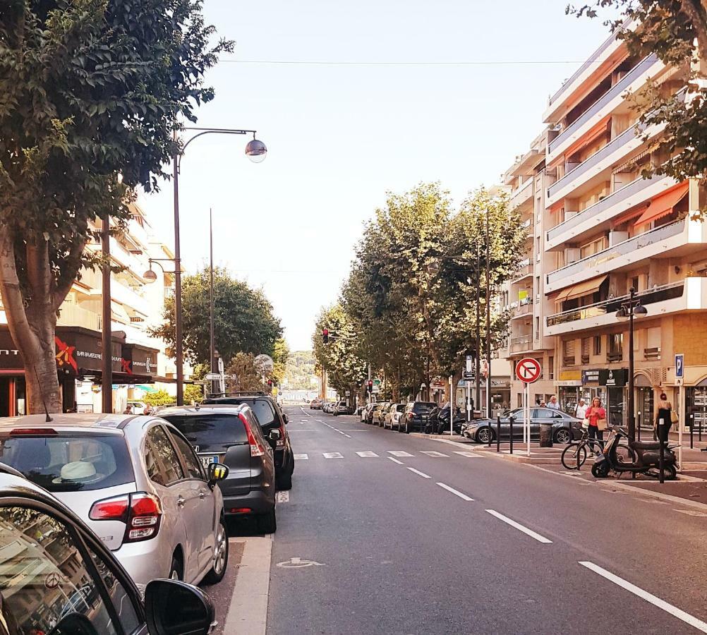 Appartamento Charmant 3 pièces à 200 m de la mer. Antibes Esterno foto